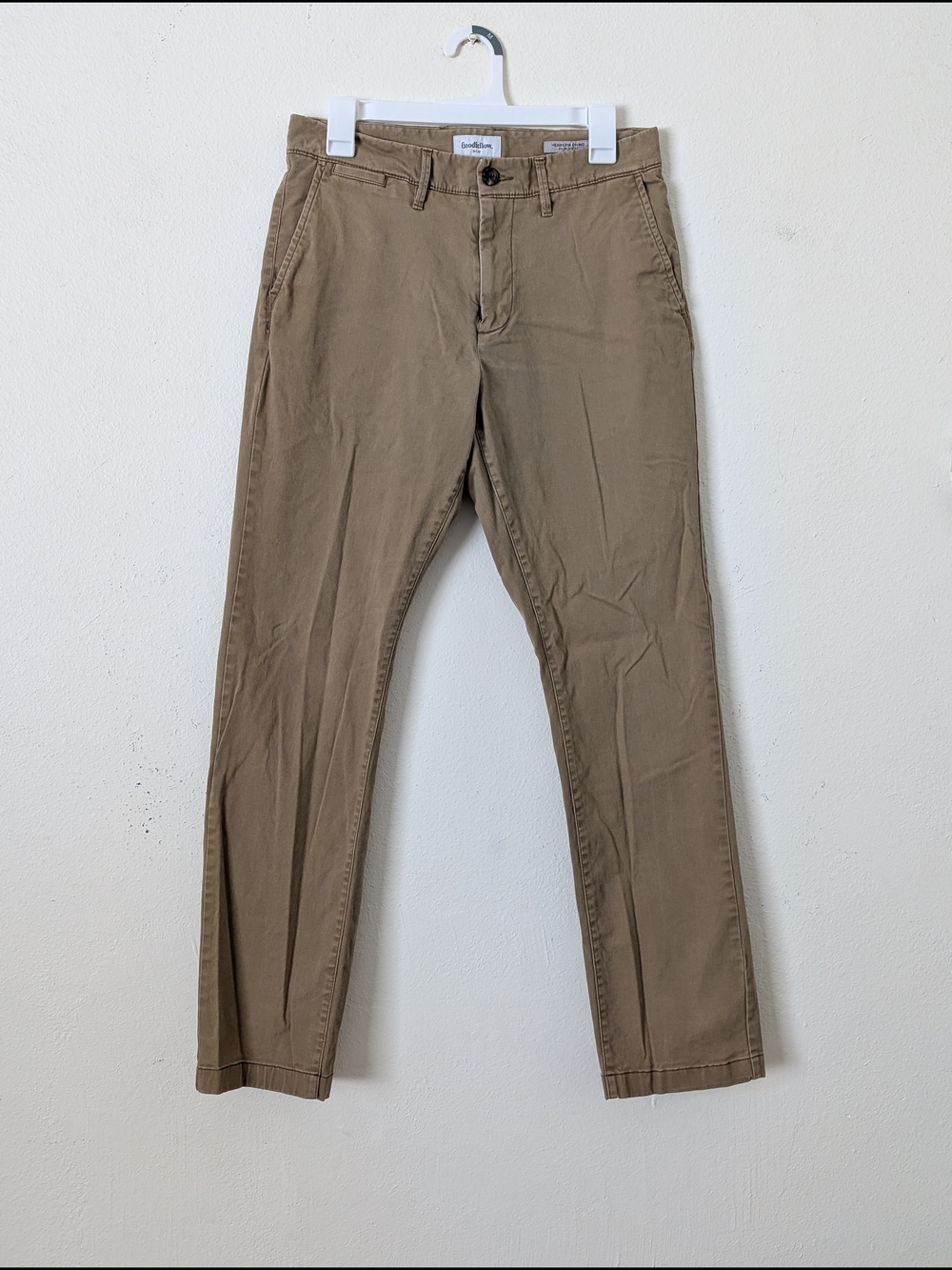 Goodfellow & Co Men's Hennepin Chino Athletic Fit Khakis, Light Brown 30 Waist